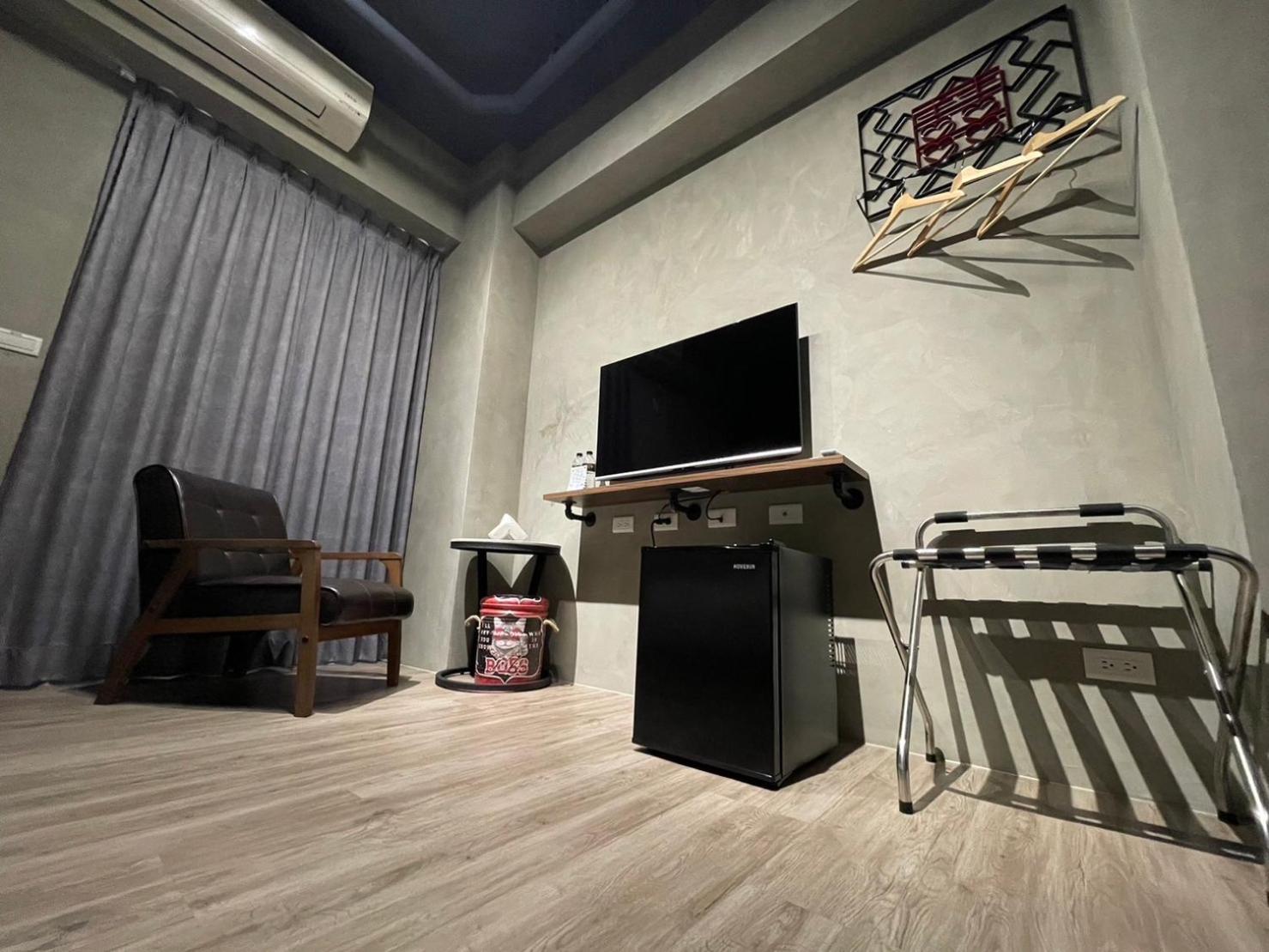 Long Lang Homestay Tainan Luaran gambar