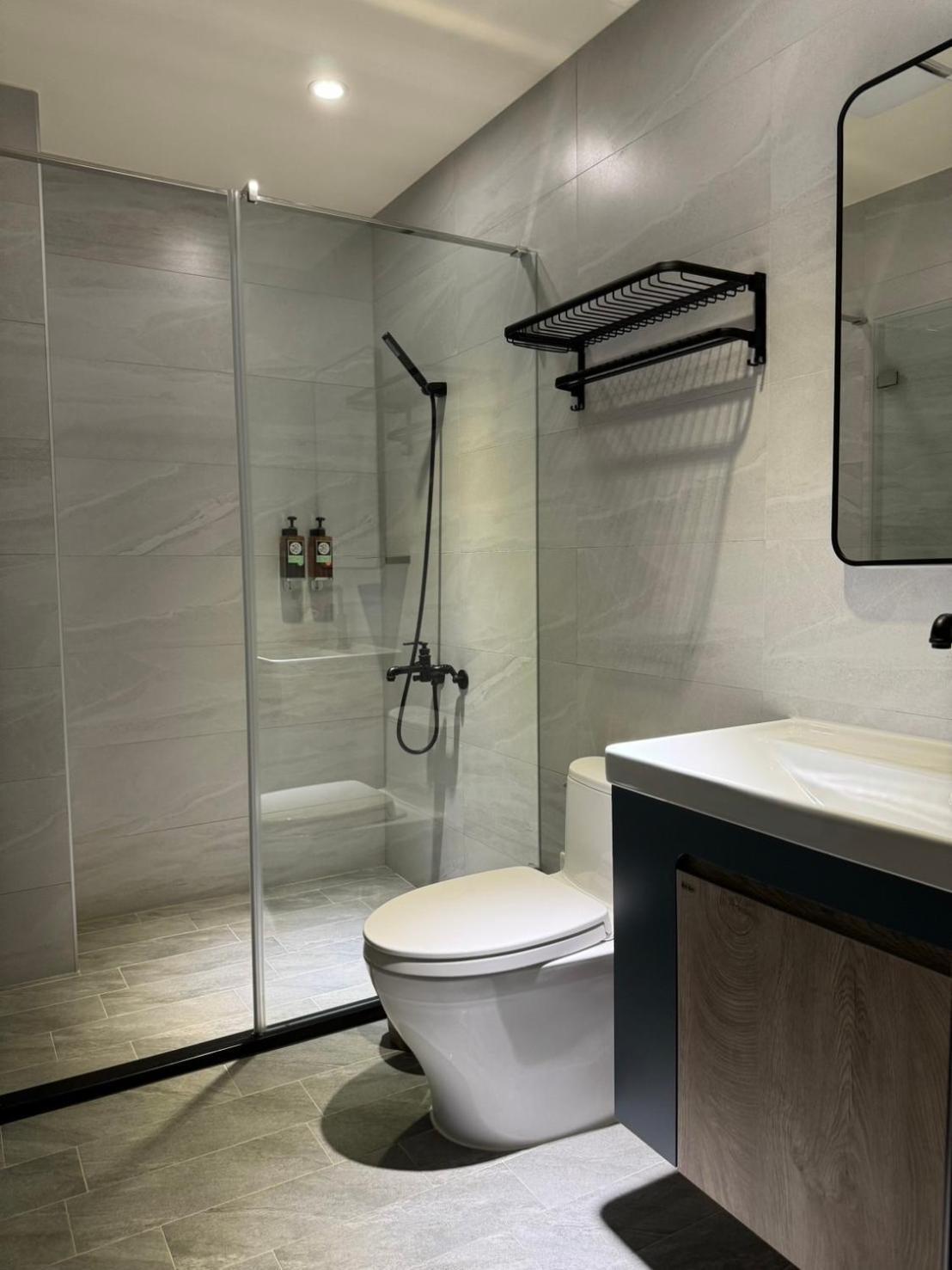 Long Lang Homestay Tainan Luaran gambar